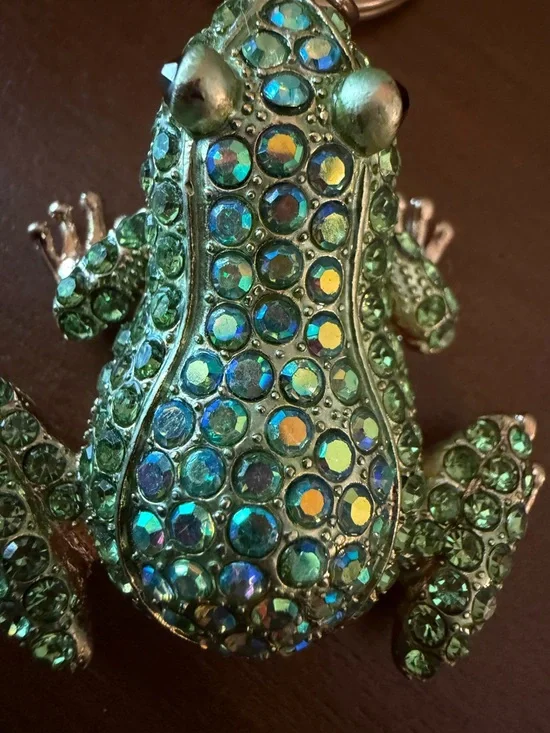 Green Blingy Frog Keychain-NWOT - Picture 2 of 6